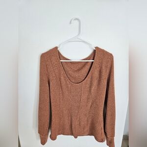 Women's Ribbed Knit Sweater - Brown